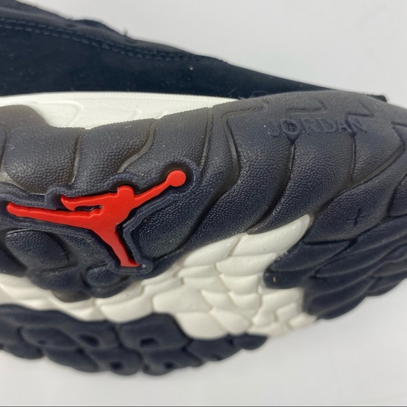 Nike | Women’s Jordan Delta 2 Sneakers in Black Gym Red Sail Chile Red | 10 New - Picture 15 of 16